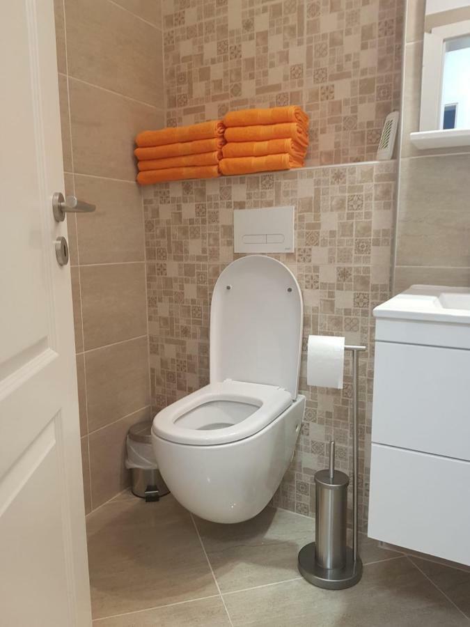 Apartament Monadin 3 Braşov Buitenkant foto